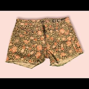 Miss Me Shorts